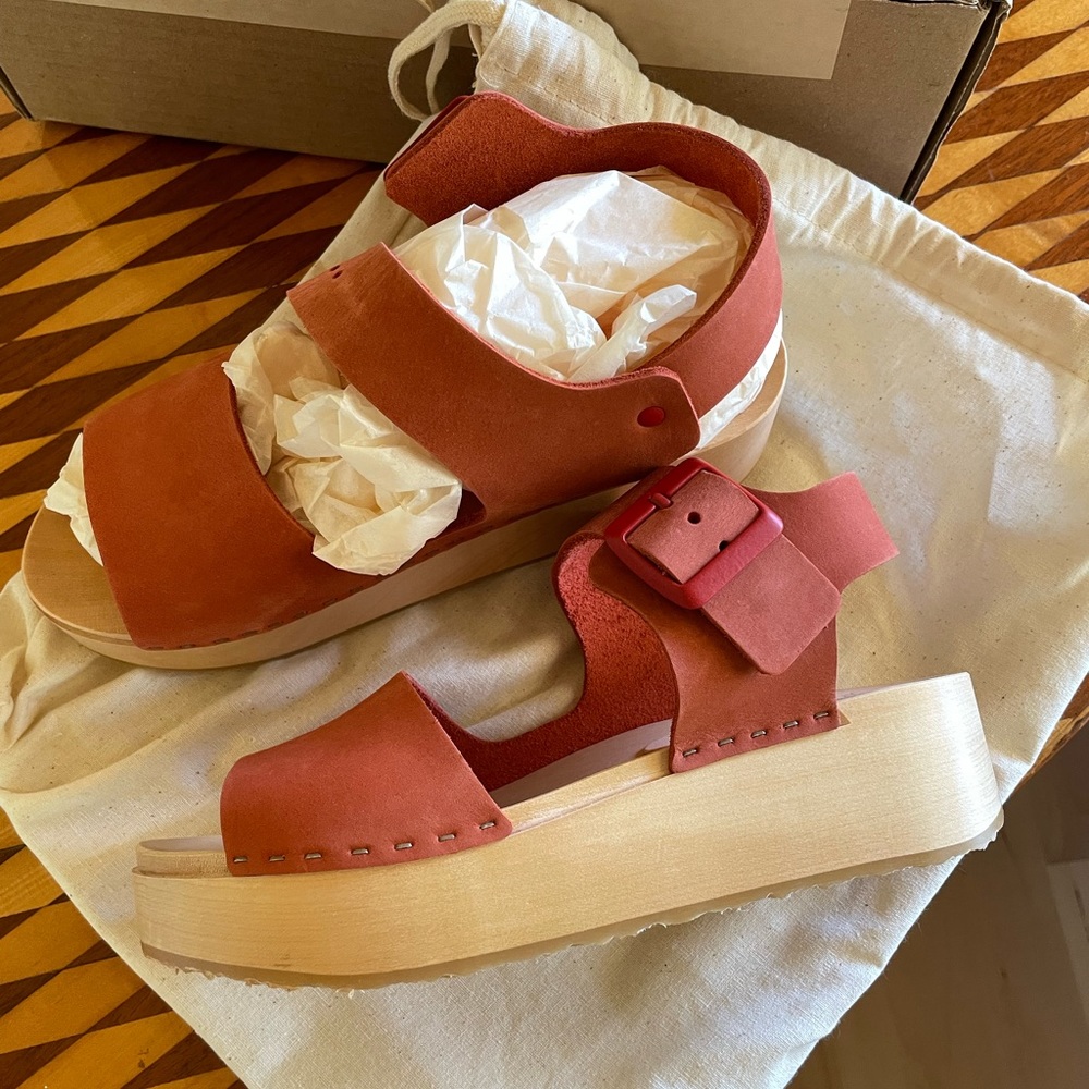 Bryr Ursi Platform Sandal